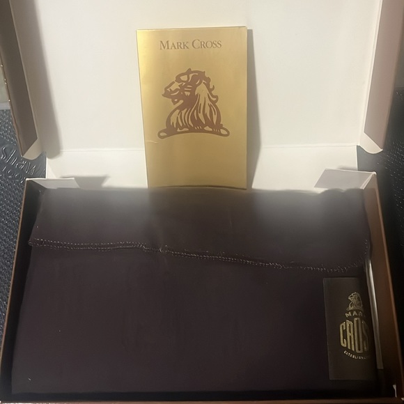 Mark Cross Paris Rare - Antique Leather Passport wallet - Picture 2 of 5